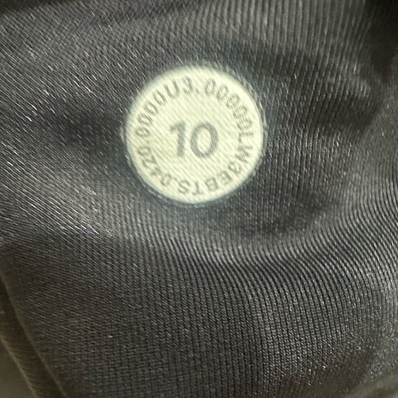 Lululemon All Aligned Mock Neck Long Sleeve *Crushed Velvet Worn Once - Picture 8 of 8